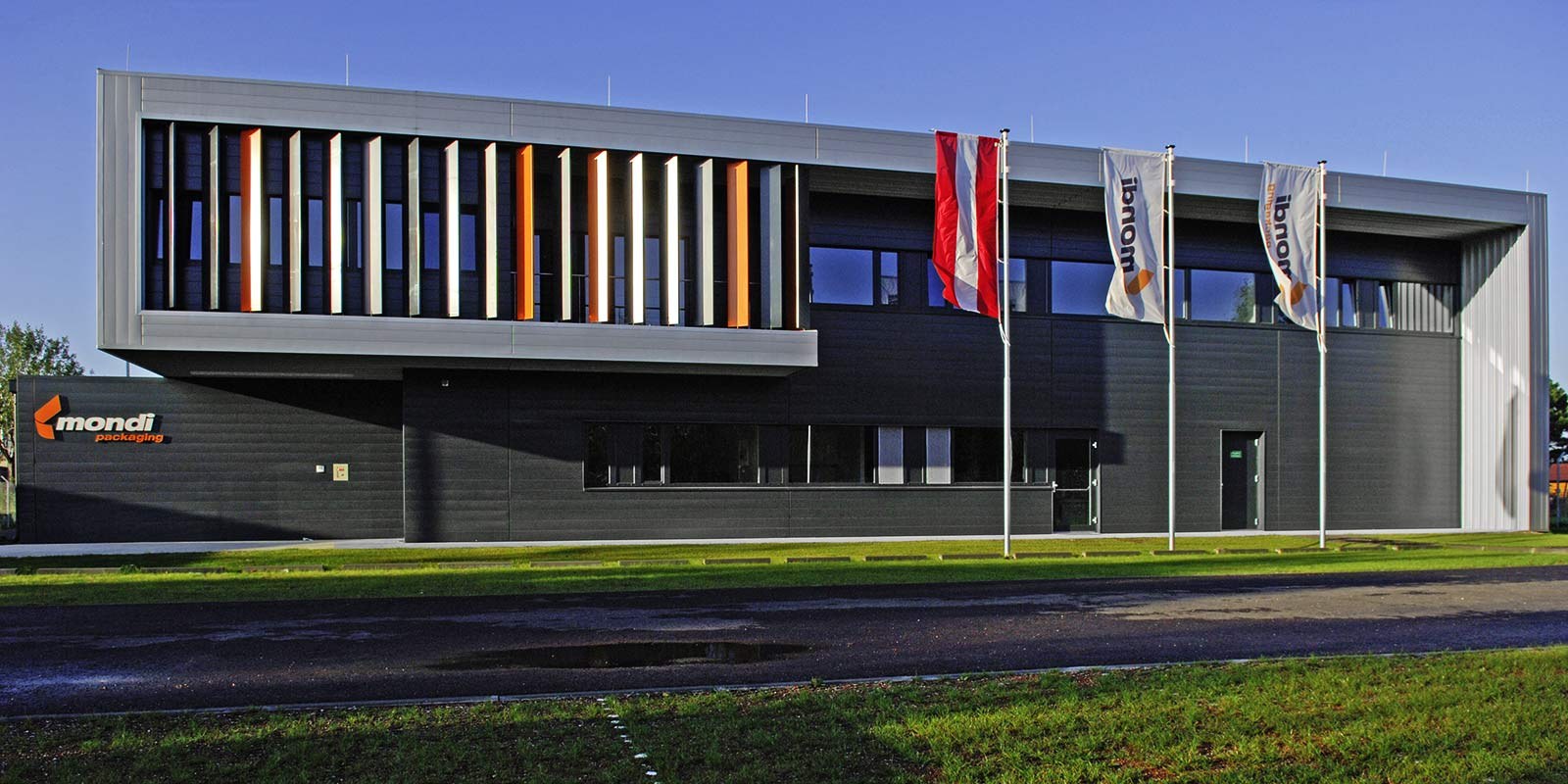 investissements-machines-pour-mondi-korneuburg-halle-et-steinfeld