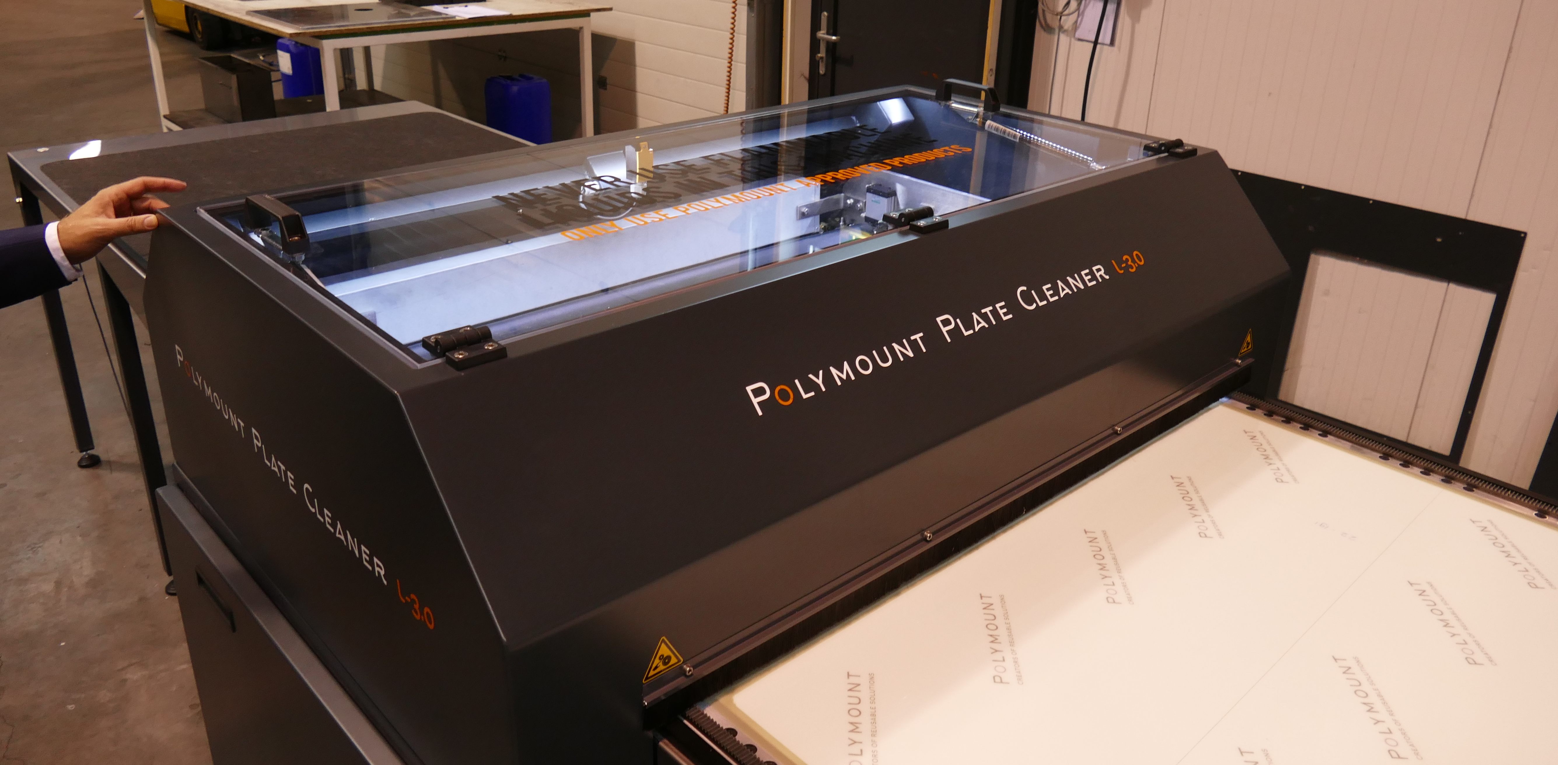 Le Plate Cleaner de Polymount.